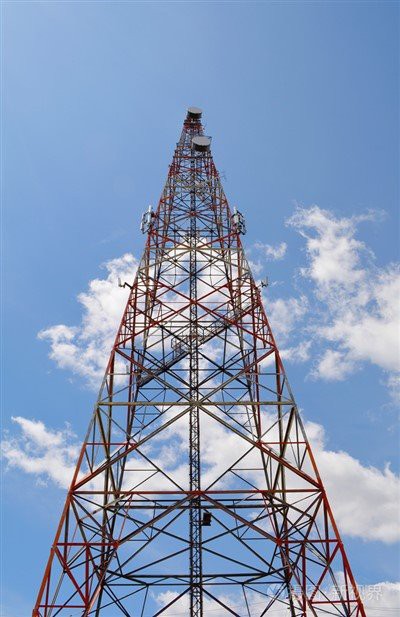Menara Antena Komunikasi